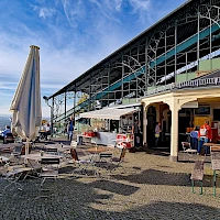 Café Schwebebahn (© Rigorius; Wikipedia; CC BY-SA 4.0)